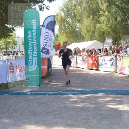 07.09.2025 - 19. Norderstedt Triathlon Zöllner http://msf.ph/oto/8779668 07.09.2025 12:40:38 Ziel 286 meine-sportfotos.de