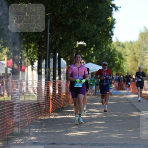 07.09.2025 - 19. Norderstedt Triathlon Michael Strokosch http://msf.ph/oto/8779685 07.09.2025 15:59:32 Laufen 408, 472, 1422, 1496 meine-sportfotos.de