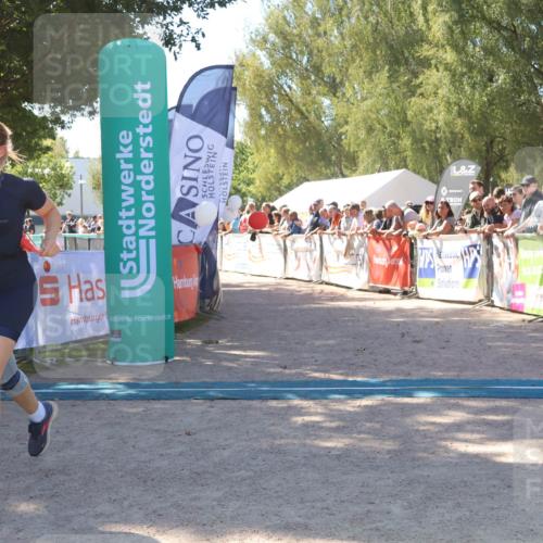 07.09.2025 - 19. Norderstedt Triathlon Zöllner http://msf.ph/oto/8779689 07.09.2025 12:40:39 Ziel 286 meine-sportfotos.de