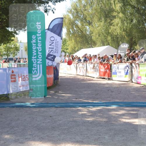 07.09.2025 - 19. Norderstedt Triathlon Zöllner http://msf.ph/oto/8779698 07.09.2025 12:40:40 Ziel 286 meine-sportfotos.de