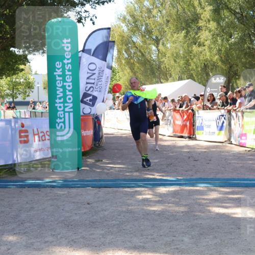 07.09.2025 - 19. Norderstedt Triathlon Zöllner http://msf.ph/oto/8779705 07.09.2025 12:41:01 Ziel 170, 1288 meine-sportfotos.de