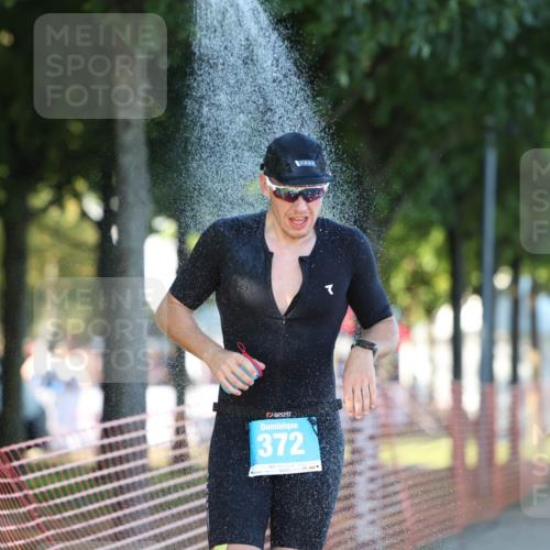 07.09.2025 - 19. Norderstedt Triathlon Michael Strokosch http://msf.ph/oto/8779721 07.09.2025 17:03:09 Laufen 362, 372, 409, 915, 944 meine-sportfotos.de