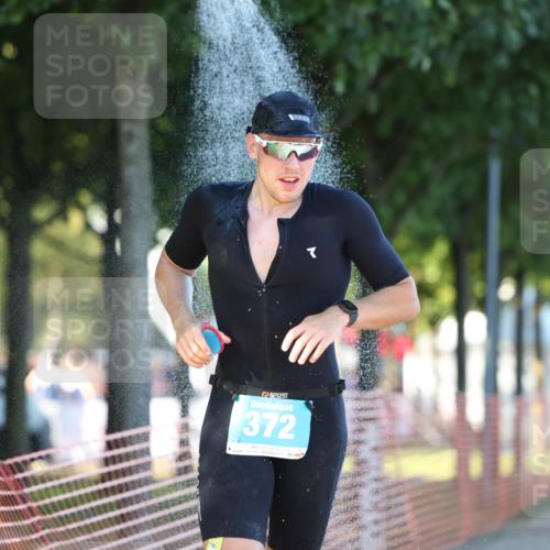 07.09.2025 - 19. Norderstedt Triathlon Michael Strokosch http://msf.ph/oto/8779726 07.09.2025 17:03:09 Laufen 362, 372, 409, 915, 944 meine-sportfotos.de