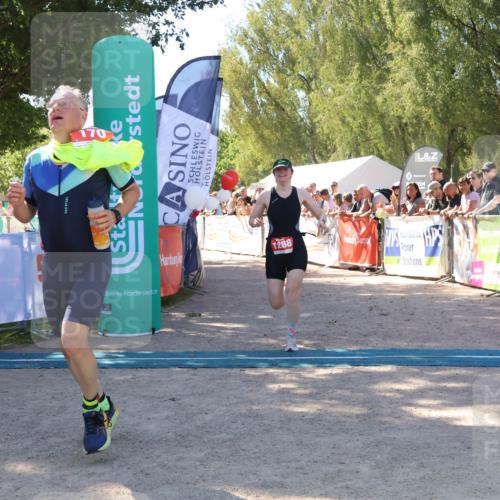 07.09.2025 - 19. Norderstedt Triathlon Zöllner http://msf.ph/oto/8779734 07.09.2025 12:41:02 Ziel 170, 1288 meine-sportfotos.de