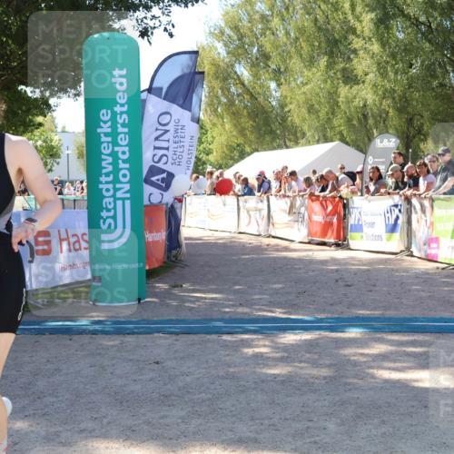 07.09.2025 - 19. Norderstedt Triathlon Zöllner http://msf.ph/oto/8779742 07.09.2025 12:41:03 Ziel 170, 1288 meine-sportfotos.de