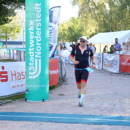 07.09.2025 - 19. Norderstedt Triathlon Zöllner http://msf.ph/oto/8779745 07.09.2025 17:33:03 Ziel 931 meine-sportfotos.de