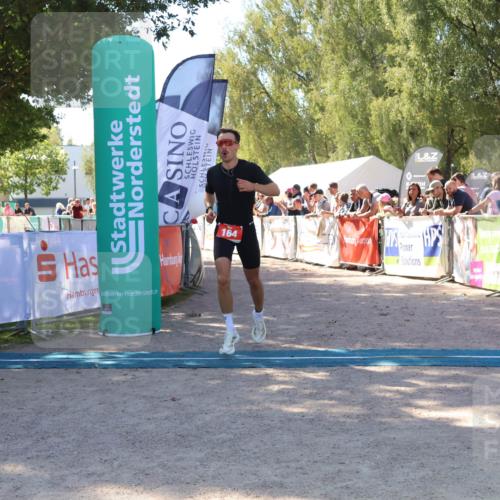 07.09.2025 - 19. Norderstedt Triathlon Zöllner http://msf.ph/oto/8779765 07.09.2025 12:41:56 Ziel 164 meine-sportfotos.de