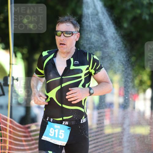 07.09.2025 - 19. Norderstedt Triathlon Michael Strokosch http://msf.ph/oto/8779781 07.09.2025 17:03:18 Laufen 409, 915, 944 meine-sportfotos.de