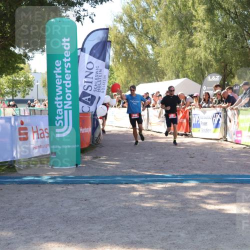 07.09.2025 - 19. Norderstedt Triathlon Zöllner http://msf.ph/oto/8779791 07.09.2025 12:42:01 Ziel 164, 287, 823, 846 meine-sportfotos.de