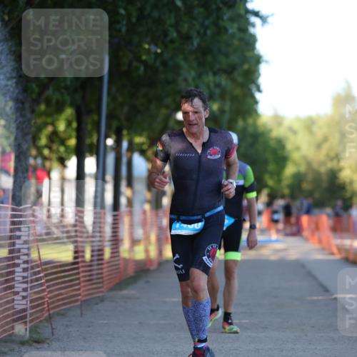 07.09.2025 - 19. Norderstedt Triathlon Michael Strokosch http://msf.ph/oto/8779793 07.09.2025 17:03:34 Laufen 397, 1460 meine-sportfotos.de