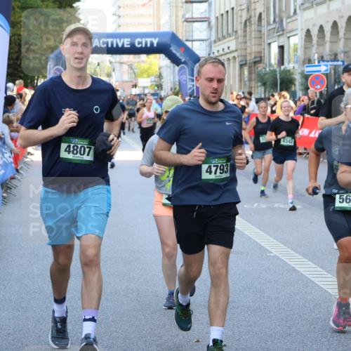 07.09.2025 - BARMER Alsterlauf Strokosch-Dieckow http://msf.ph/oto/8779794 07.09.2025 10:06:19 Ziel 2244, 2254, 2380, 2467, 2468, 2523, 2573, 2574, 2668, 2795, 3184, 3275, 3427, 3428, 3439, 3655, 3691, 3739, 3804, 3810, 3940, 3957, 3958, 4064, 4272, 4356, 4502, 4854, 5217, 5348, 5510, 5602, 5646, 5759, 5801, 5934, 6036, 6039, 6342, 8304, 8348 meine-sportfotos.de