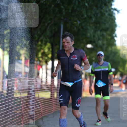 07.09.2025 - 19. Norderstedt Triathlon Michael Strokosch http://msf.ph/oto/8779801 07.09.2025 17:03:35 Laufen 397, 1460 meine-sportfotos.de