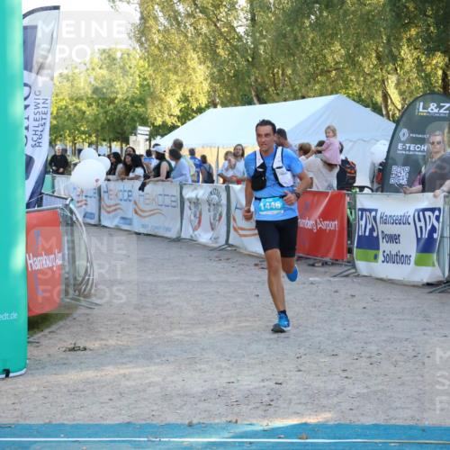 07.09.2025 - 19. Norderstedt Triathlon Zöllner http://msf.ph/oto/8779855 07.09.2025 17:33:26 Ziel 1446 meine-sportfotos.de