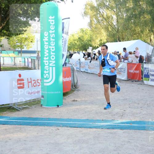 07.09.2025 - 19. Norderstedt Triathlon Zöllner http://msf.ph/oto/8779865 07.09.2025 17:33:27 Ziel 1446 meine-sportfotos.de