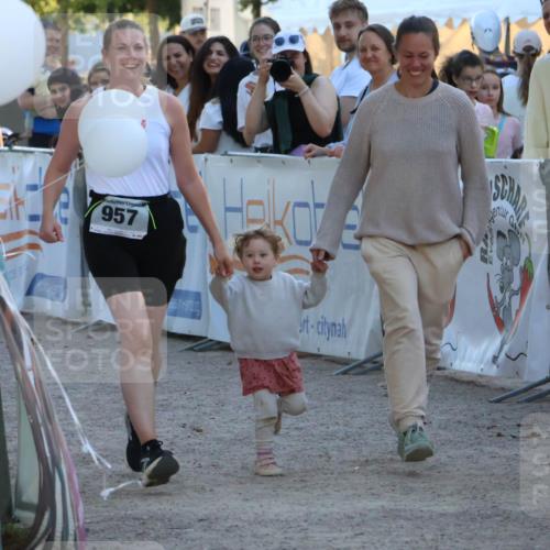 07.09.2025 - 19. Norderstedt Triathlon Zöllner http://msf.ph/oto/8779890 07.09.2025 17:33:35 Ziel 957 meine-sportfotos.de