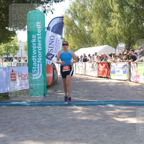 07.09.2025 - 19. Norderstedt Triathlon Zöllner http://msf.ph/oto/8779938 07.09.2025 12:42:51 Ziel 793 meine-sportfotos.de