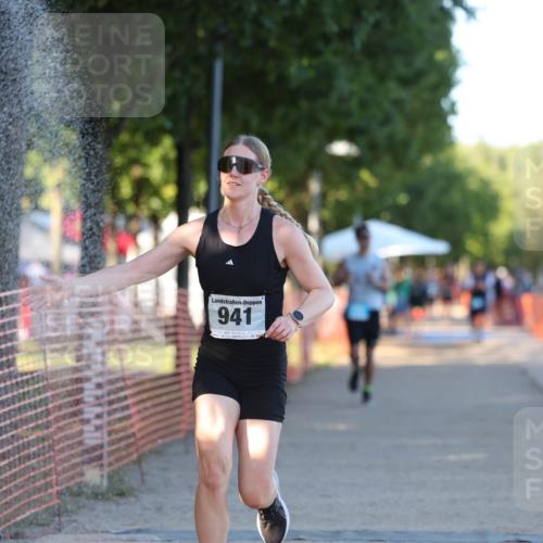 07.09.2025 - 19. Norderstedt Triathlon Michael Strokosch http://msf.ph/oto/8779941 07.09.2025 17:04:58 Laufen 378, 936, 941 meine-sportfotos.de