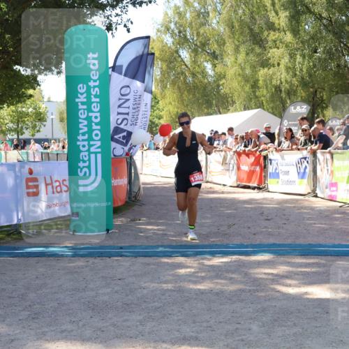 07.09.2025 - 19. Norderstedt Triathlon Zöllner http://msf.ph/oto/8779948 07.09.2025 12:43:08 Ziel 1358 meine-sportfotos.de