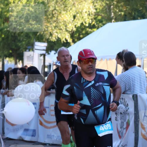 07.09.2025 - 19. Norderstedt Triathlon Zöllner http://msf.ph/oto/8779989 07.09.2025 17:34:14 Ziel 409, 910 meine-sportfotos.de