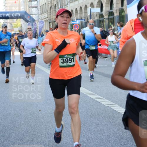 07.09.2025 - BARMER Alsterlauf Strokosch-Dieckow http://msf.ph/oto/8780002 07.09.2025 10:06:13 Ziel 2254, 2380, 2467, 2468, 2523, 2573, 2574, 2795, 3184, 3275, 3321, 3345, 3428, 3439, 3691, 3804, 3810, 3940, 3957, 3958, 4064, 4205, 4272, 4356, 4591, 5050, 5217, 5240, 5348, 5602, 5759, 5934, 6036, 6039, 6045, 6149, 6173, 6299, 6302, 6342, 8076, 8152 meine-sportfotos.de