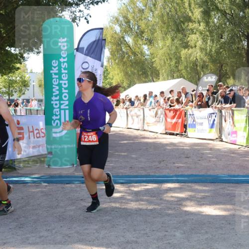 07.09.2025 - 19. Norderstedt Triathlon Zöllner http://msf.ph/oto/8780009 07.09.2025 12:46:23 Ziel 184, 226, 267, 1246 meine-sportfotos.de
