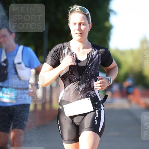 07.09.2025 - 19. Norderstedt Triathlon Michael Strokosch http://msf.ph/oto/8780103 07.09.2025 17:05:25 Laufen 1108, 1446 meine-sportfotos.de
