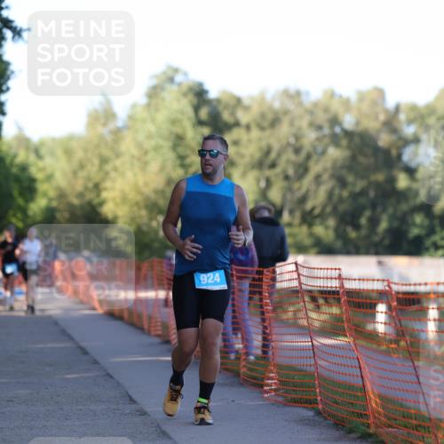 07.09.2025 - 19. Norderstedt Triathlon Michael Strokosch http://msf.ph/oto/8780136 07.09.2025 17:05:39 Laufen 924 meine-sportfotos.de
