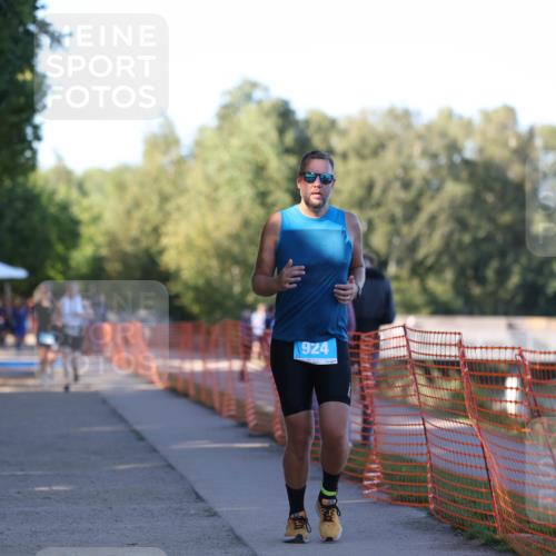 07.09.2025 - 19. Norderstedt Triathlon Michael Strokosch http://msf.ph/oto/8780144 07.09.2025 17:05:39 Laufen 924 meine-sportfotos.de
