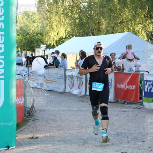 07.09.2025 - 19. Norderstedt Triathlon Zöllner http://msf.ph/oto/8780179 07.09.2025 17:35:02 Ziel 1458 meine-sportfotos.de