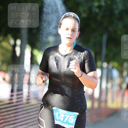 07.09.2025 - 19. Norderstedt Triathlon Michael Strokosch http://msf.ph/oto/8780210 07.09.2025 17:05:54 Laufen 935, 957, 1475 meine-sportfotos.de