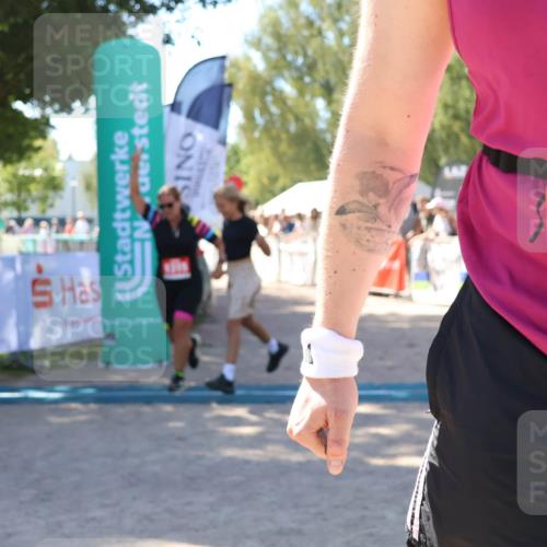 07.09.2025 - 19. Norderstedt Triathlon Zöllner http://msf.ph/oto/8780235 07.09.2025 12:48:36 Ziel 1315 meine-sportfotos.de