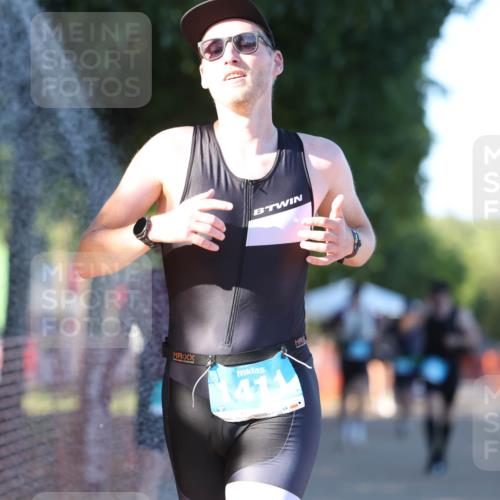 07.09.2025 - 19. Norderstedt Triathlon Michael Strokosch http://msf.ph/oto/8780249 07.09.2025 17:06:11 Laufen 929, 1454, 1515 meine-sportfotos.de