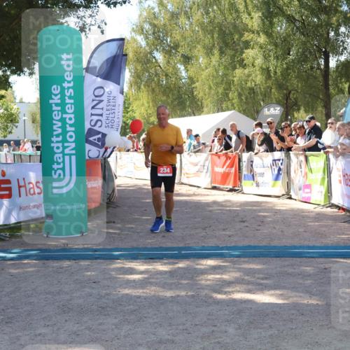 07.09.2025 - 19. Norderstedt Triathlon Zöllner http://msf.ph/oto/8780250 07.09.2025 12:49:05 Ziel 234 meine-sportfotos.de