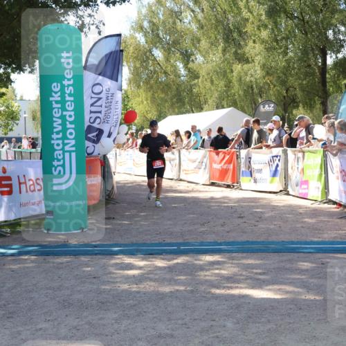07.09.2025 - 19. Norderstedt Triathlon Zöllner http://msf.ph/oto/8780266 07.09.2025 12:49:47 Ziel 202 meine-sportfotos.de