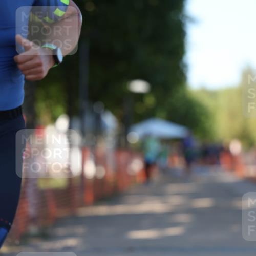 07.09.2025 - 19. Norderstedt Triathlon Michael Strokosch http://msf.ph/oto/8780276 07.09.2025 16:03:03 Laufen 517, 1504 meine-sportfotos.de