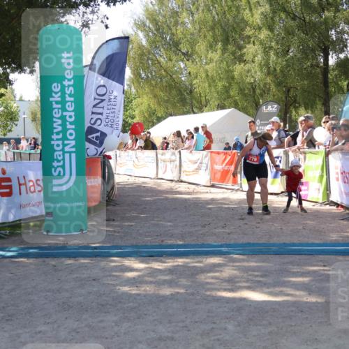 07.09.2025 - 19. Norderstedt Triathlon Zöllner http://msf.ph/oto/8780340 07.09.2025 12:50:13 Ziel 779 meine-sportfotos.de