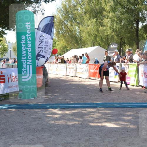 07.09.2025 - 19. Norderstedt Triathlon Zöllner http://msf.ph/oto/8780351 07.09.2025 12:50:13 Ziel 779 meine-sportfotos.de