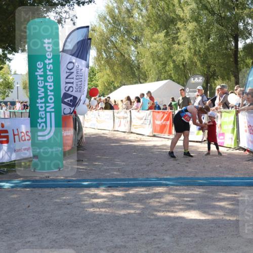 07.09.2025 - 19. Norderstedt Triathlon Zöllner http://msf.ph/oto/8780363 07.09.2025 12:50:14 Ziel 779 meine-sportfotos.de