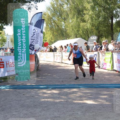 07.09.2025 - 19. Norderstedt Triathlon Zöllner http://msf.ph/oto/8780394 07.09.2025 12:50:17 Ziel 779 meine-sportfotos.de