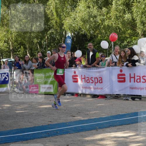 07.09.2025 - 19. Norderstedt Triathlon Zöllner http://msf.ph/oto/8780426 07.09.2025 10:52:40 Ziel 86 meine-sportfotos.de