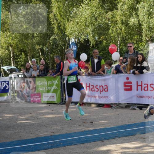 07.09.2025 - 19. Norderstedt Triathlon Zöllner http://msf.ph/oto/8780452 07.09.2025 10:52:52 Ziel 84, 652 meine-sportfotos.de
