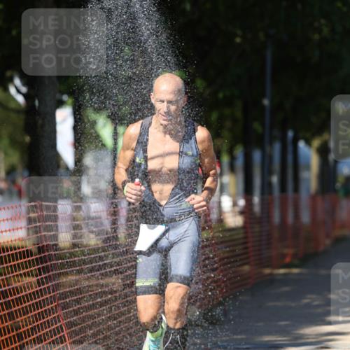 07.09.2025 - 19. Norderstedt Triathlon Michael Strokosch http://msf.ph/oto/8780454 07.09.2025 15:00:54 Laufen 1457 meine-sportfotos.de