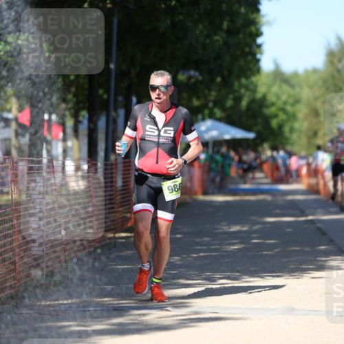 07.09.2025 - 19. Norderstedt Triathlon Michael Strokosch http://msf.ph/oto/8780522 07.09.2025 15:01:14 Laufen 979, 986 meine-sportfotos.de