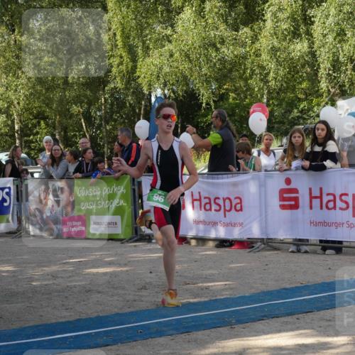 07.09.2025 - 19. Norderstedt Triathlon Zöllner http://msf.ph/oto/8780559 07.09.2025 10:54:07 Ziel 96, 672 meine-sportfotos.de