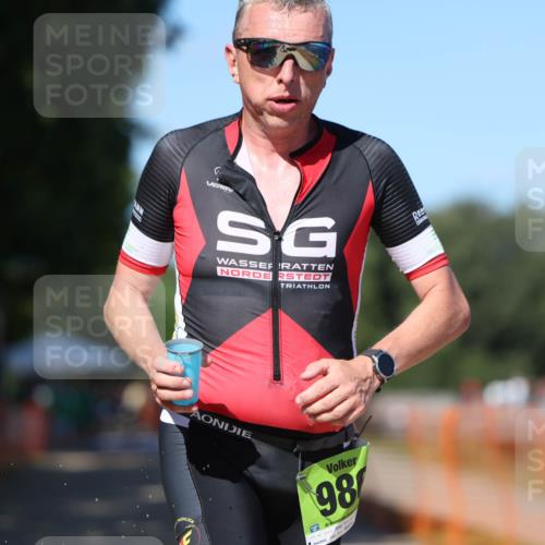 07.09.2025 - 19. Norderstedt Triathlon Michael Strokosch http://msf.ph/oto/8780568 07.09.2025 15:01:17 Laufen 979, 986 meine-sportfotos.de