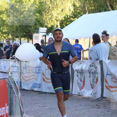 07.09.2025 - 19. Norderstedt Triathlon Zöllner http://msf.ph/oto/8780589 07.09.2025 17:36:07 Ziel 1476 meine-sportfotos.de