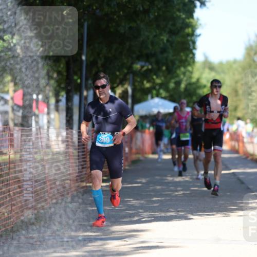 07.09.2025 - 19. Norderstedt Triathlon Michael Strokosch http://msf.ph/oto/8780642 07.09.2025 15:01:41 Laufen 369, 400, 872, 978, 1002, 1005, 1022 meine-sportfotos.de