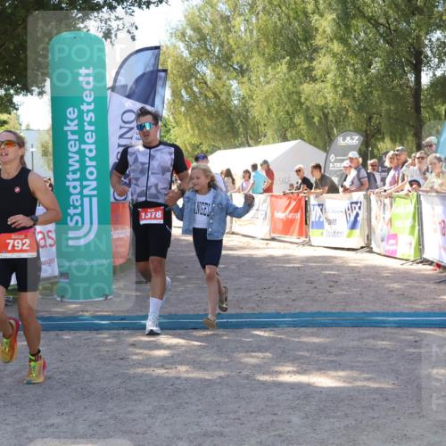 07.09.2025 - 19. Norderstedt Triathlon Zöllner http://msf.ph/oto/8780655 07.09.2025 12:51:12 Ziel 792, 1220, 1378 meine-sportfotos.de