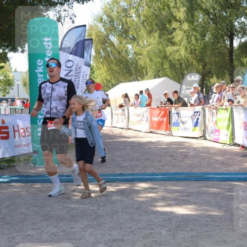 07.09.2025 - 19. Norderstedt Triathlon Zöllner http://msf.ph/oto/8780661 07.09.2025 12:51:13 Ziel 792, 1220, 1378 meine-sportfotos.de