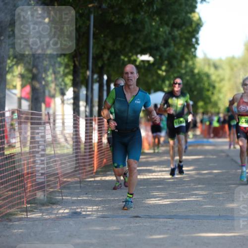 07.09.2025 - 19. Norderstedt Triathlon Michael Strokosch http://msf.ph/oto/8780686 07.09.2025 16:04:39 Laufen 440, 465, 527, 539, 1408, 1439, 1483 meine-sportfotos.de